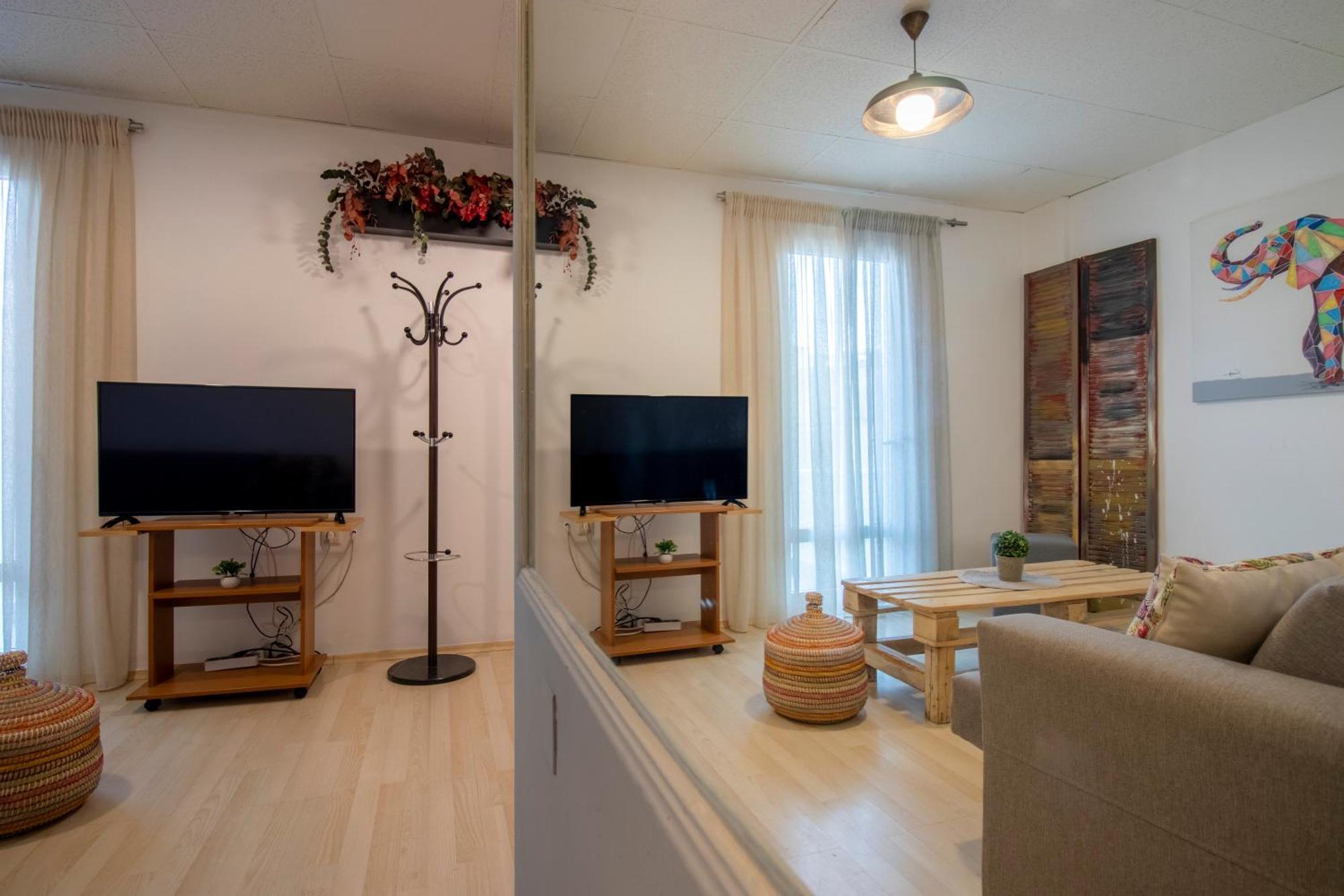 Modern City Apt In The Heart Of Heraklion Exteriör bild