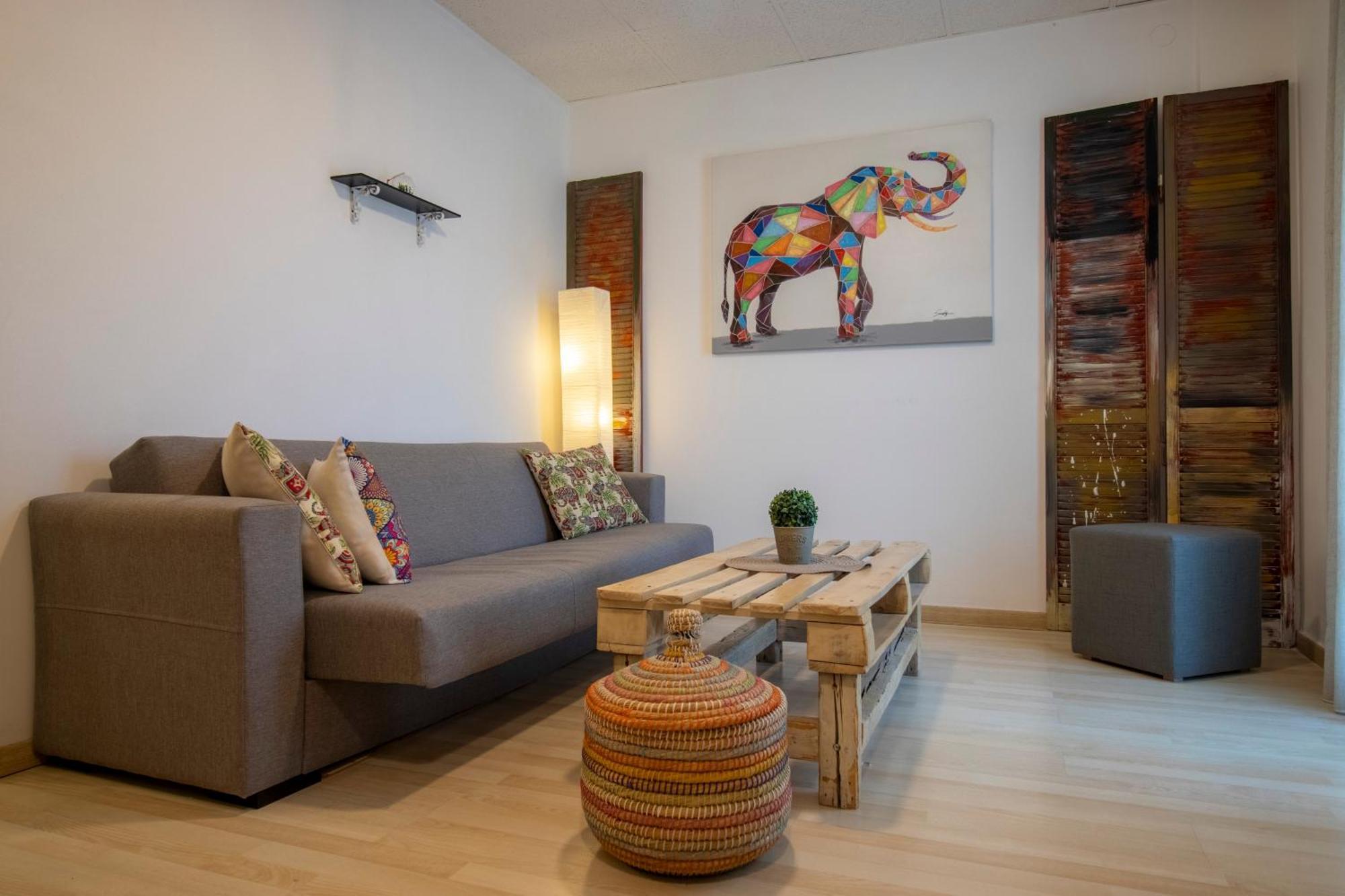 Modern City Apt In The Heart Of Heraklion Exteriör bild